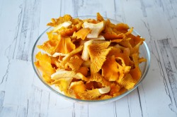 Суп пюре с лисичками и тыквой