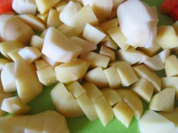 название картинки Суп пюре на курином бульоне из шампиньонов