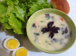 название картинки Суп пюре на курином бульоне из шампиньонов