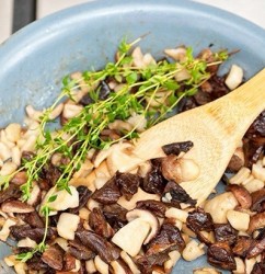 Суп с белыми грибами и сливками