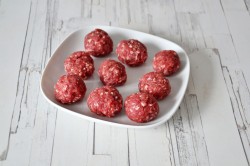 Суп с фрикадельками и фасолью консервированной