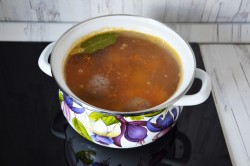 Суп с фрикадельками и фасолью консервированной