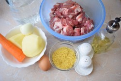 название картинки Суп с фрикадельками и вермишелью