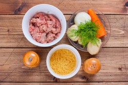 название картинки Суп с фрикадельками в мультиварке