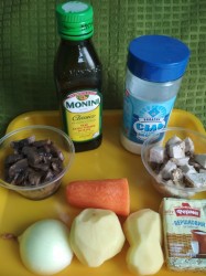 название картинки Суп с грибами индейкой и плавленным сырком