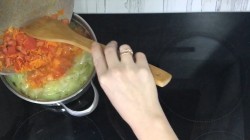 название картинки Суп с капустой и картошкой