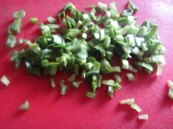 название картинки Суп с клецками, свининой, картошкой и болгарским перцем