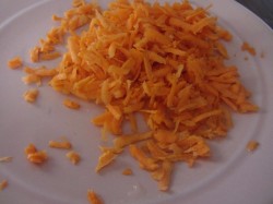 название картинки Суп с клецками, свининой, картошкой и болгарским перцем