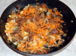 название картинки Суп с маринованными грибами