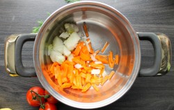 название картинки Суп из консервированных шампиньонов с перловкой