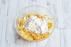 Суп с сырными клецками - шаг 12 Суп с сырными клецками - шаг 12