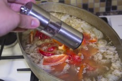 Суп шурпа из говядины в казане