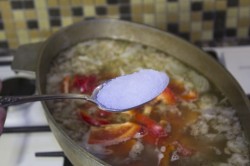 Суп шурпа из говядины в казане