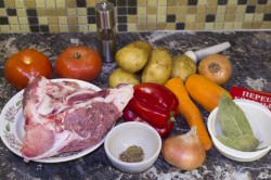 Суп шурпа из говядины в казане