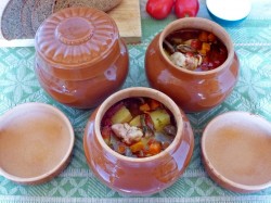 Суп в горшочках в духовке