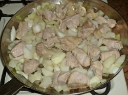 Суп в горшочках в духовке