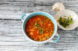 название картинки Суп харчо из свинины с рисом