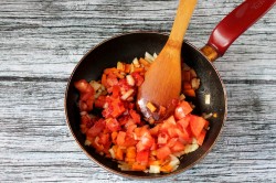 название картинки Суп харчо из свинины с рисом