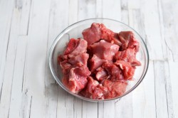 название картинки Суп харчо из говядины с рисом