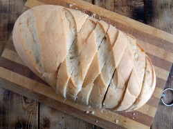 Сухарики из батона в духовке