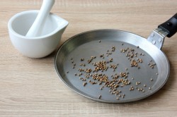 название картинки Сырая свекла по-корейски с луком и чесноком