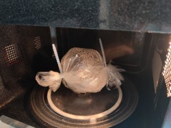 название картинки Как быстро сварить свеклу в микроволновке в пакете