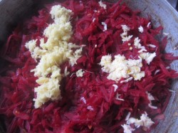 название картинки Свекольная икра с имбирем