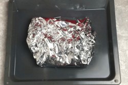 Рулька свиная запеченная с картошкой в духовке