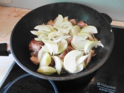 название картинки Свинина жаренная с кимчи