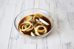 Свинина на косточке в духовке - шаг 4 Свинина на косточке в духовке - шаг 4