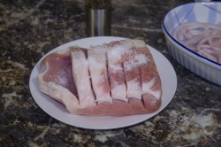 Свинина на пиве в духовке - шаг 4