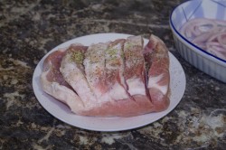 Свинина на пиве в духовке - шаг 6