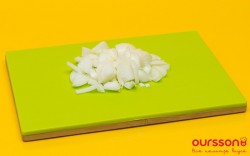 Свинина обжаренная в шампиньонах со сливками