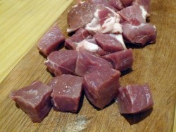 Свинина с луком и морковью