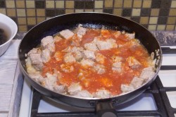 Свинина тушеная с черносливом - шаг 7 Свинина тушеная с черносливом - шаг 7