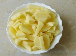 название картинки Свинина в духовке с картошкой и грибами