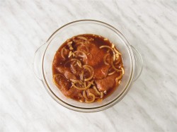 название картинки Свинина в красном вине в духовке