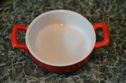 название картинки Свинина в духовке с помидорами и сыром запеченная