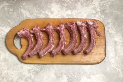 название картинки Свиные ребра в духовке