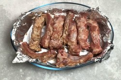 название картинки Свиные ребра в духовке