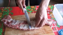 название картинки Свиные рёбрышки копчёные на мангале