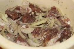 Свиные шашлычки с копчёной грудинкой