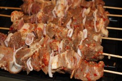 Свиные шашлычки с копчёной грудинкой