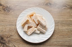 название картинки Сыр в кляре на сковороде