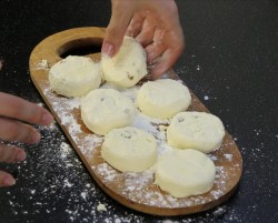 название картинки Сырники без глютена (муки и манки)