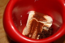 название картинки Сырно-коньячный соус к мясу