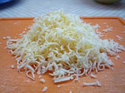 Сырные шарики с курицей