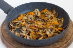 Сырный грибной суп из шампиньонов