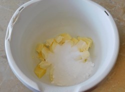 Сырный крем для торта густой