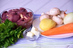 Сырный рулет с паштетом из печени